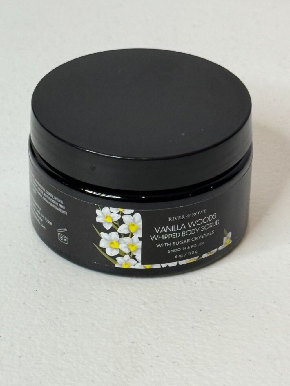 River & Rowe Vanilla Woods Whipped Body Scrub 6 oz Vanilla Girl New